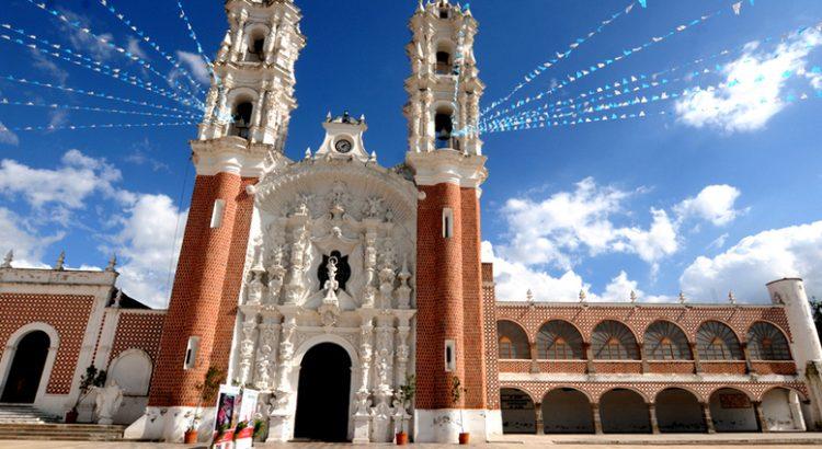 Incrementa afluencia de feligreses a iglesias de Tlaxcala