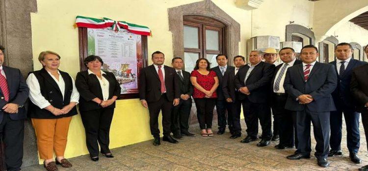 Ayuntamiento de Tlaxcala coloca el Bando Solemne de fiestas patrias