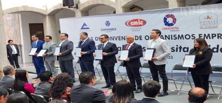 Sector empresarial y gobierno firman convenio: “Tlaxcala nos necesita unidos”