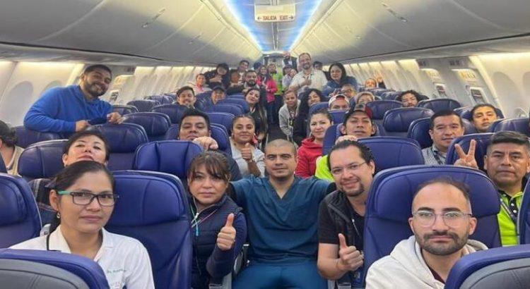 Arriban a Acapulco médicos cubanos procedentes de Tlaxcala e Hidalgo