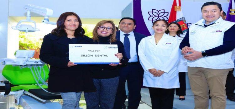 Reconocen a odontólogos con entrega de equipamiento en Tlaxcala
