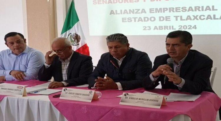 Alianza Empresarial participa en foro con candidatos de Tlaxcala