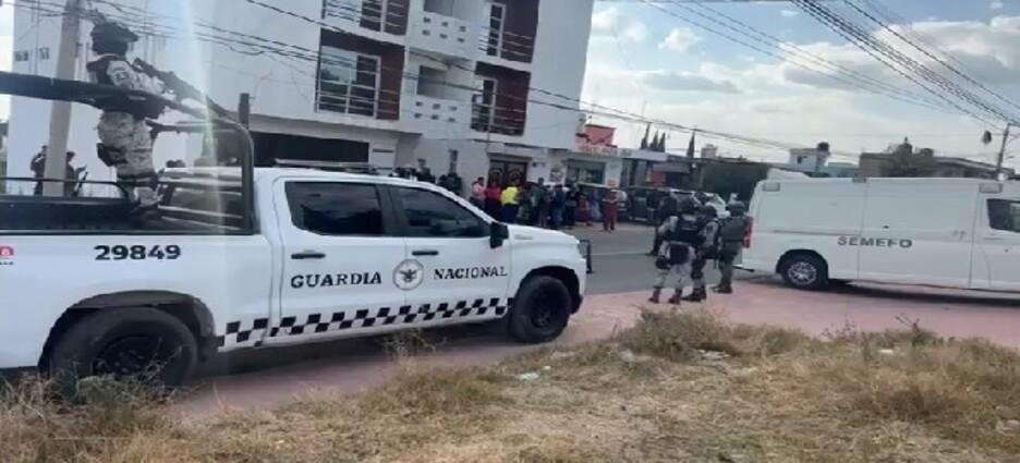 Encuentran a pareja de jóvenes sin vida en departamento de Tenancingo