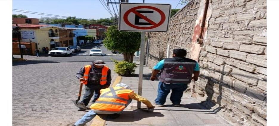 Ayuntamiento de Tlaxcala refuerza seguridad vial con nueva señalética
