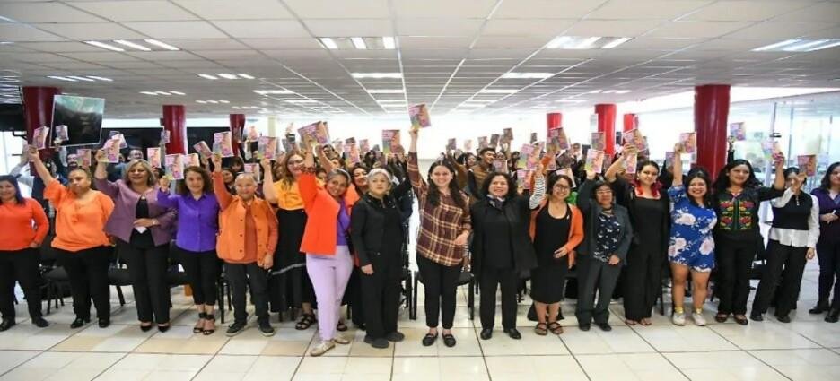 Llega “Tlaxcala lee a las mujeres” a la UPTx con su volumen tres