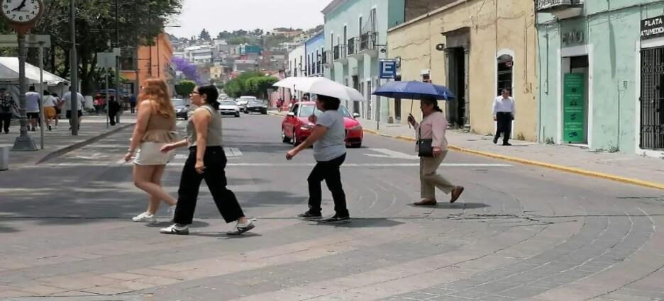 Onda de calor azota Tlaxcala con temperaturas de hasta 33.5 °C; sector salud emite recomendaciones