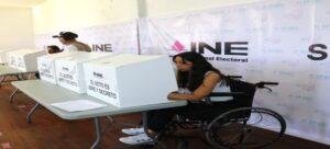 INE Tlaxcala realiza demostración de votación en casilla seccional única