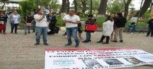Animalistas protestan por captura violenta de perros callejeros en Tlaxcala