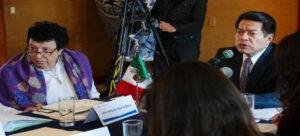 Mario Delgado entrega 344 títulos a egresados de Universidades para el Bienestar