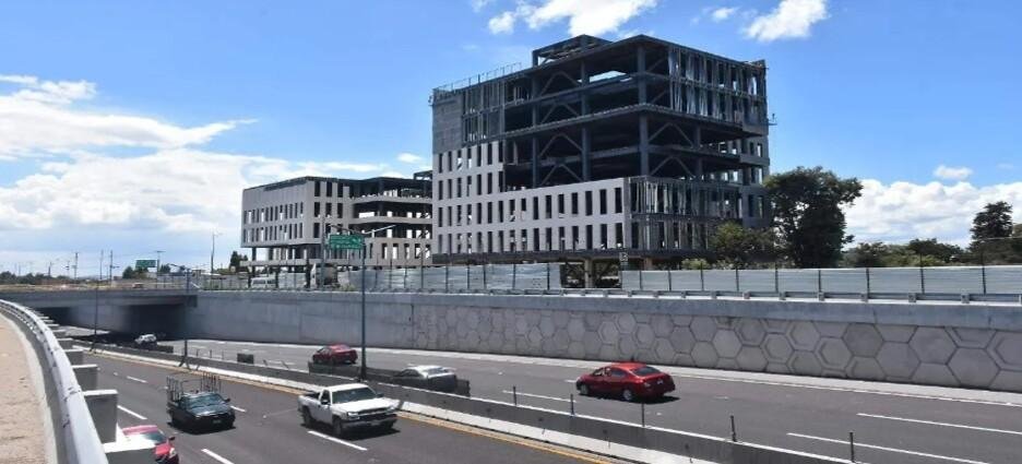 Expropian predio para construir estacionamientos en Ciudad Administrativa