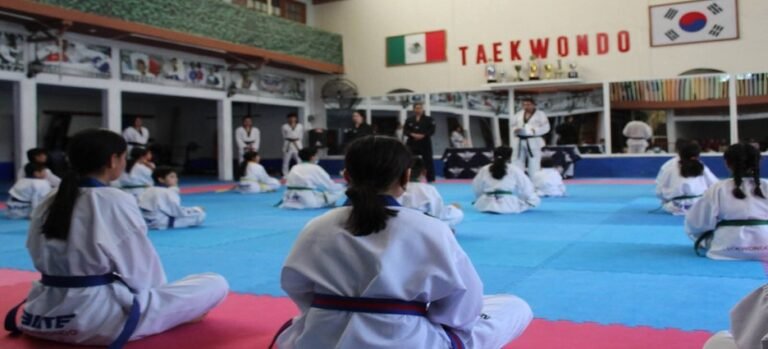 Equipo de Taekwondo tlaxcalteca fortalece su preparación rumbo a la Olimpiada Nacional