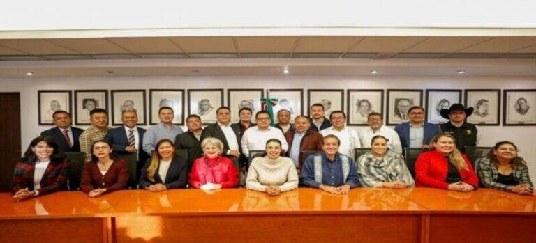 Se reúnen alcaldes y alcaldesas de Tlaxcala para impulsar turismo rumbo al 2026