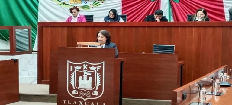 Buscarán en Tlaxcala, prohibir por ley cirugías estéticas en menores de edad