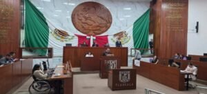 Buscan reducir brecha salarial entre géneros en Tlaxcala