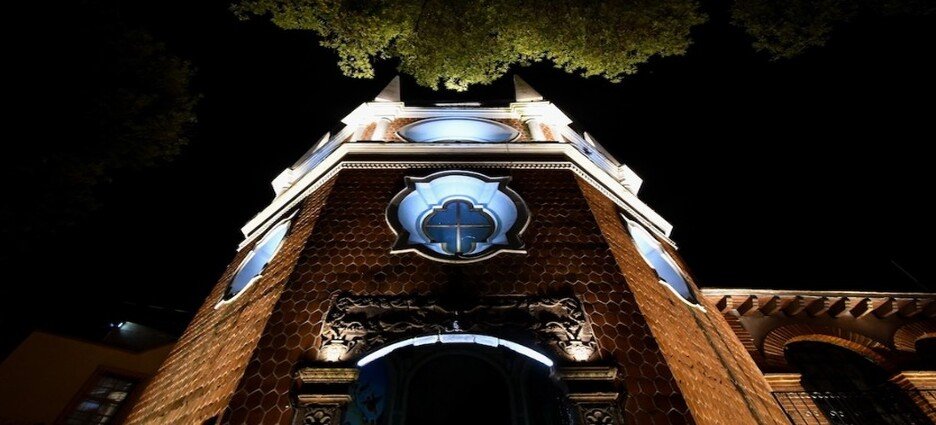 INAH y Gobierno de Tlaxcala se unen para iluminar la Capilla del Pocito y la calle del Agua Santa