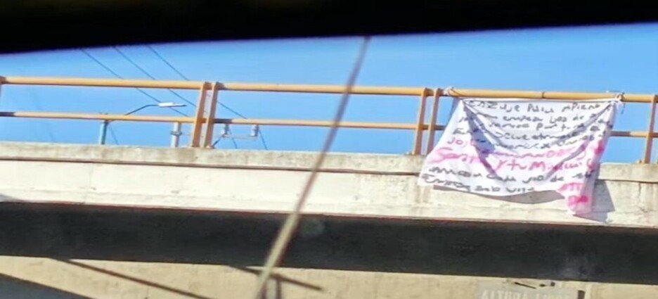 Localizan mantas con amenazas contra presuntos delincuentes en Apizaco